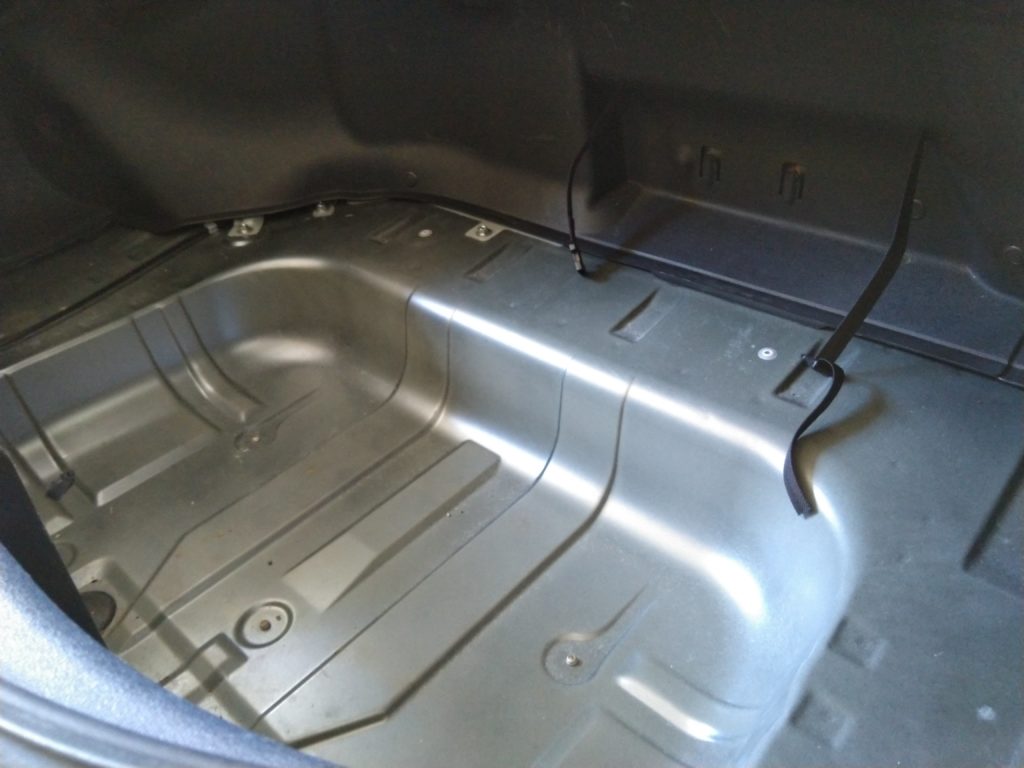 Mazda MX5 Miata NC2 Boot Trunk with carpet removed